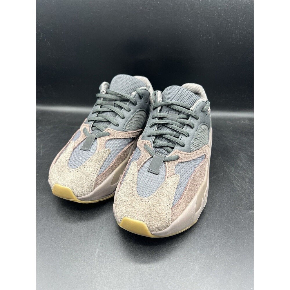 adidas Yeezy Boost 700 'Mauve' Men’s Size 4 / Women’s 5.5 (EE9614) CLEAN NO BOX